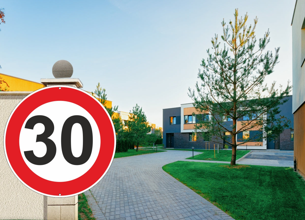 Pubblimania 30 Km Orari Velocità Massima. Cartello in Alluminio per esterno spessore 3 mm