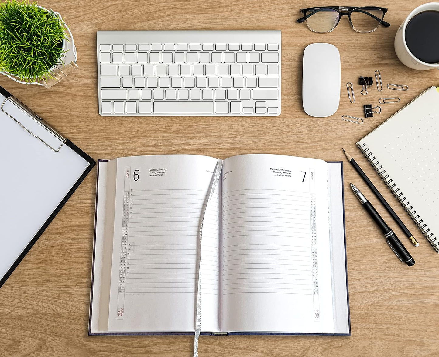 pubblimania Agenda 2026 Giornaliera Organizer 15x21 cm Per Appuntamenti Ufficio Casa e Lavoro Professionale - Copertina Rigida